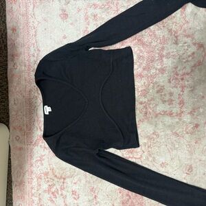Black Long Sleeve Crop Top